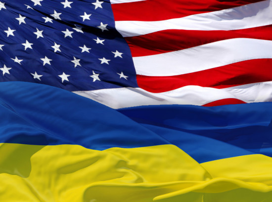 "США підштовхують Україну до вибору: або станьте державою, або зникніть"